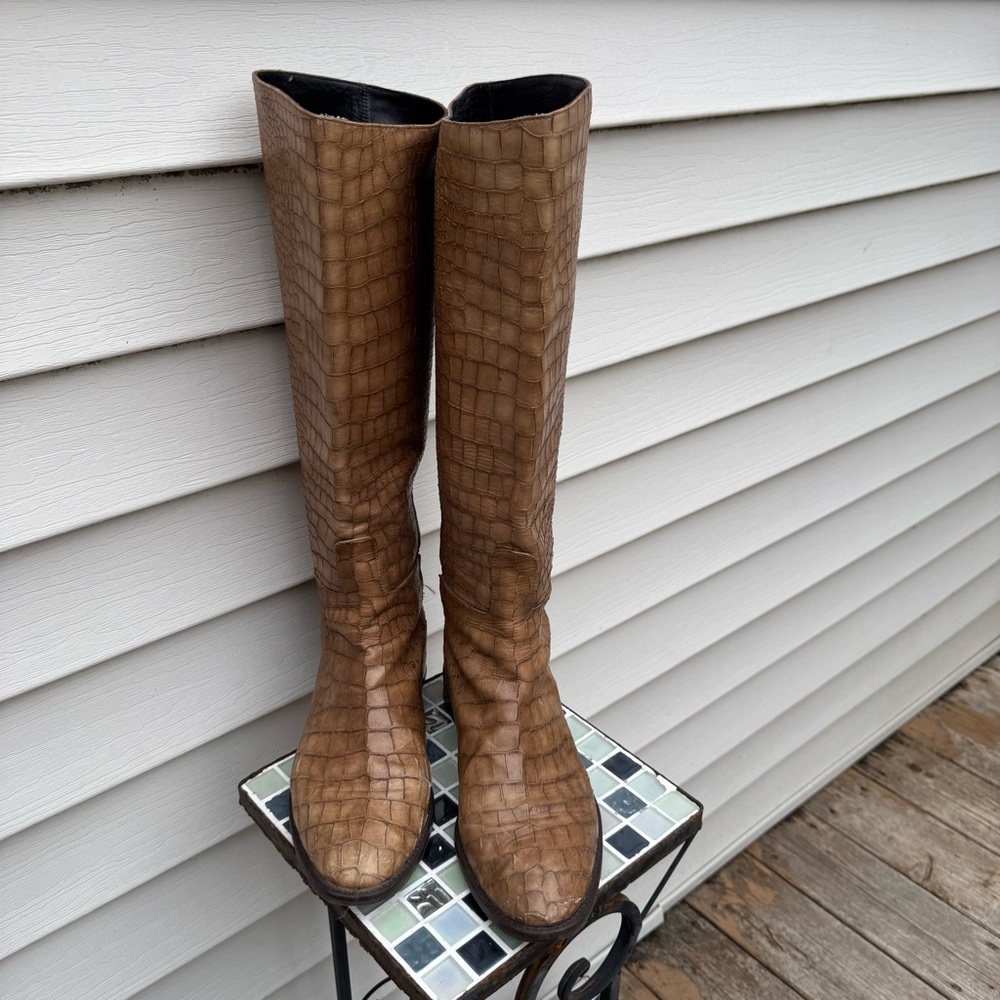 Stuart Weitzman Equine Croc-Embossed Knee Leather Boots Espresso Brown Size 8.5 - Picture 3 of 14